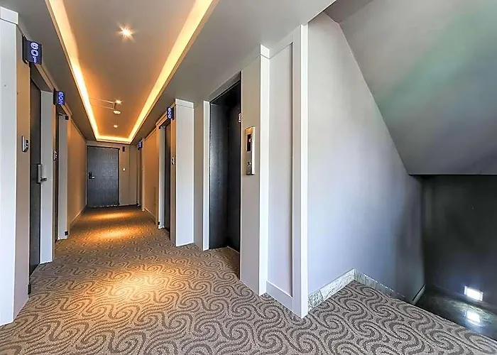 The Hit Hotel Busan
